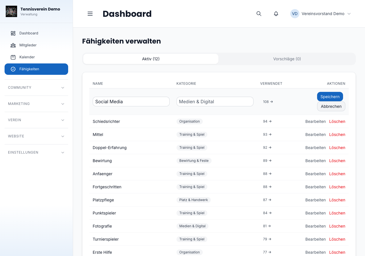 Fähigkeiten-Katalog mit Kategorie-Badges und Bearbeiten-Modus